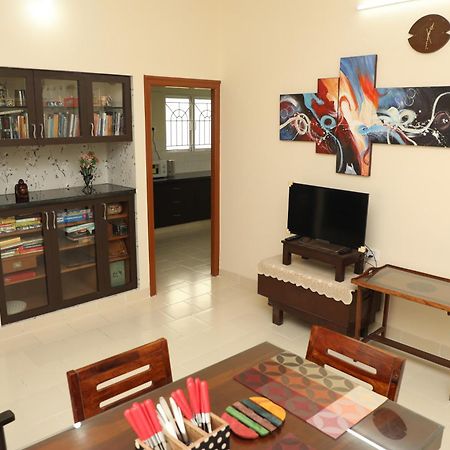 Hotel Ushta Te - Happiness To Thee Bangalore Esterno foto